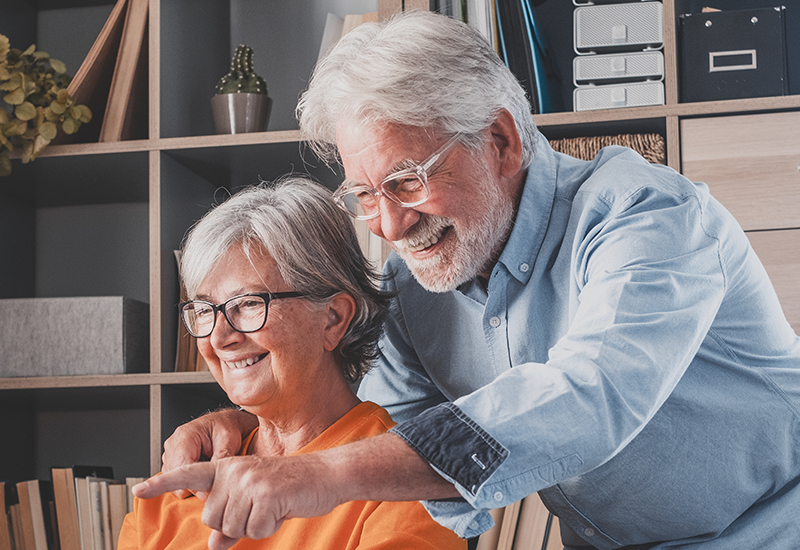 Seniors Watching TV - DISH Discount Offers for 55+